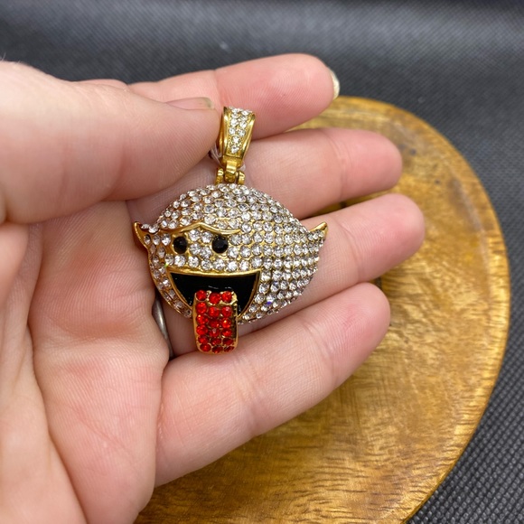 Men’s Iced Out Pendant ! Boo Super Mario .14k Gold Plated. - Picture 2 of 2